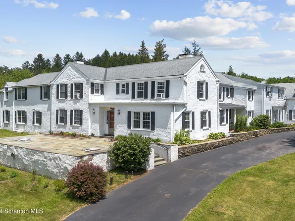 642 Lily Lake Rd, Waverly, PA 18471