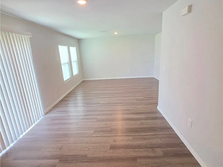 1604 Marble St — Photo 10