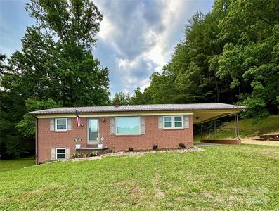 5545 Cloverfield Pl, Boomer, NC, 28606