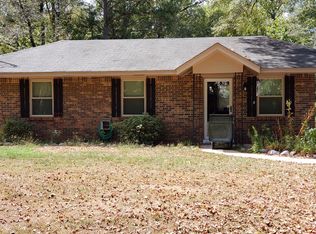 137 Trace Rd, Wetumpka, AL 36092