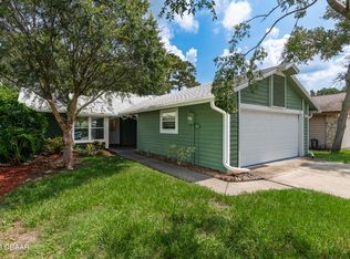 923 Forest Glen Dr, Port Orange, FL 32127