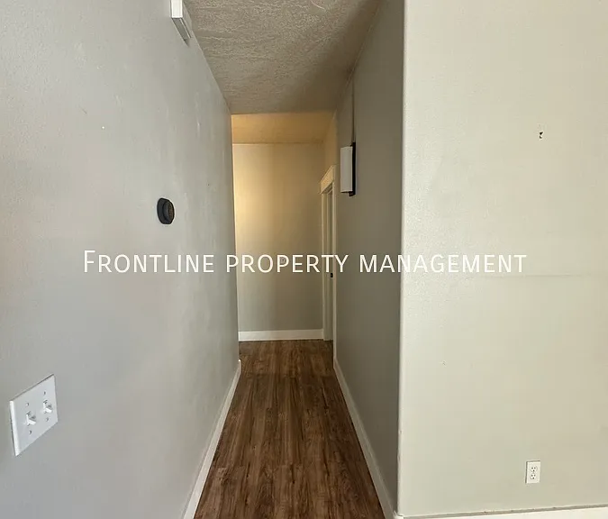 7548 N Dodgin Ave — Photo 9