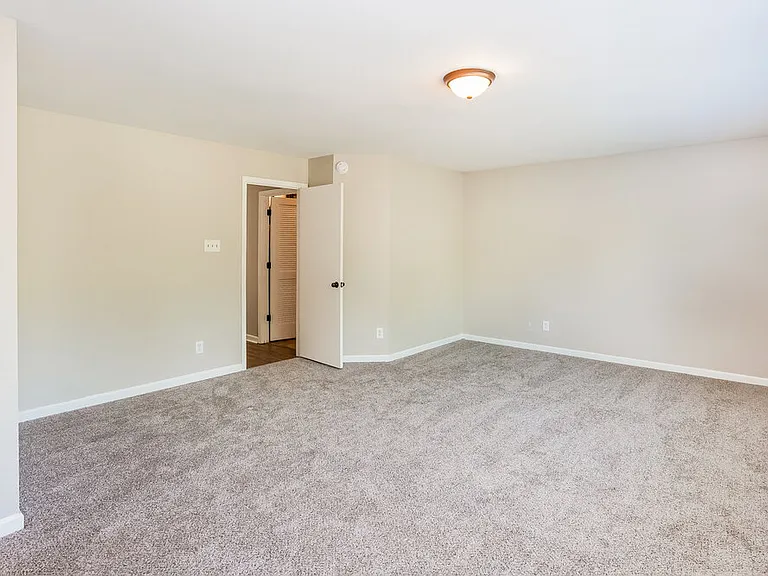 4214 Quinn Dr — Photo 9