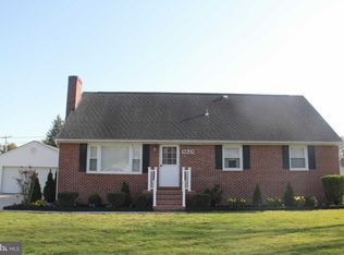 5825 Gambrill Rd, White Marsh, MD 21162