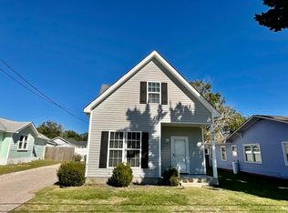408 Raleigh Ave, Carolina Beach, NC 28428