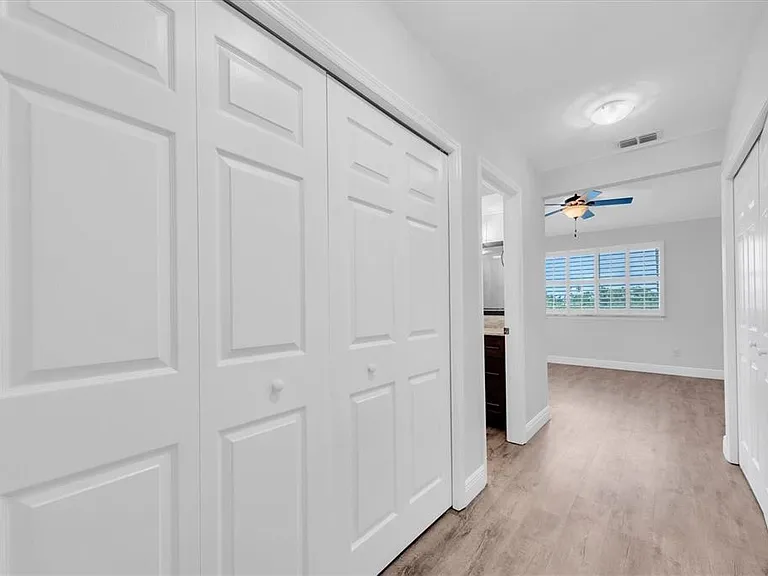 802 Hidden Harbour Dr — Photo 28