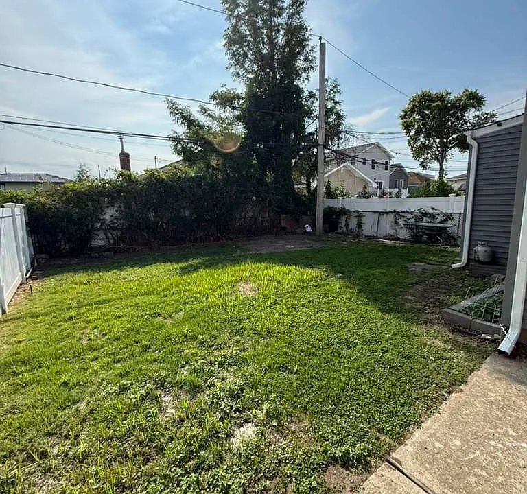 47 Newport Rd #1