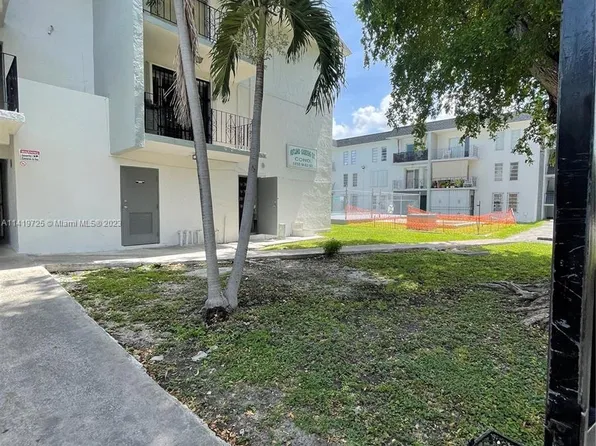 1855 W 62nd St #E111, Hialeah, FL 33012