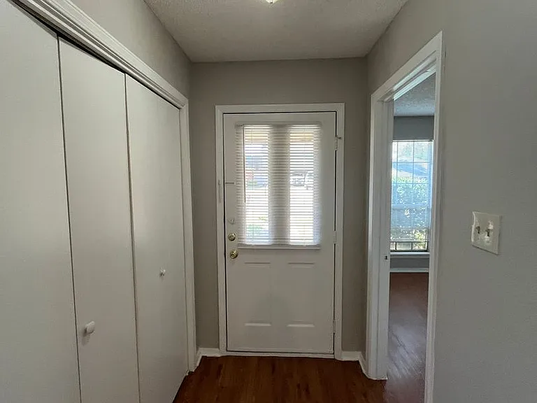 630 Overlook Ct — Photo 6