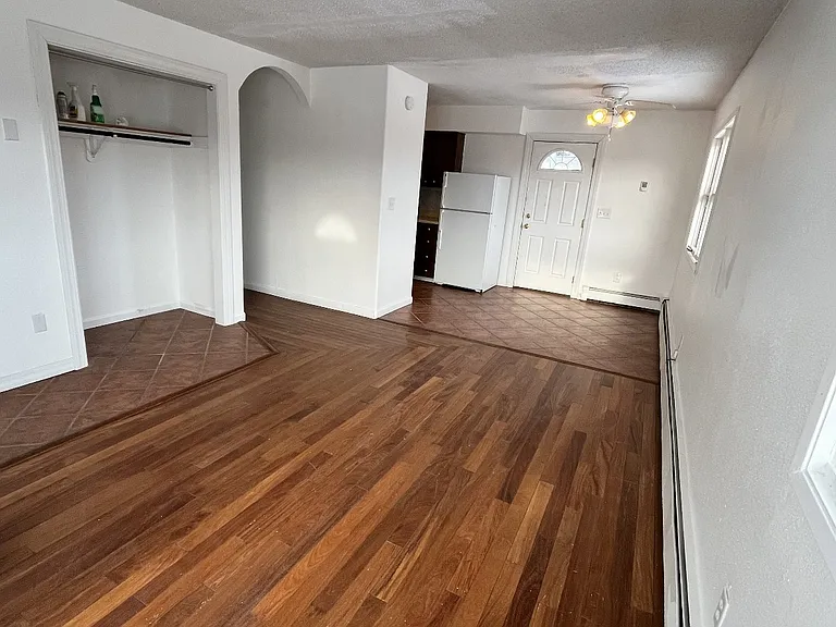 3637 Thompson Ave #2 — Photo 5