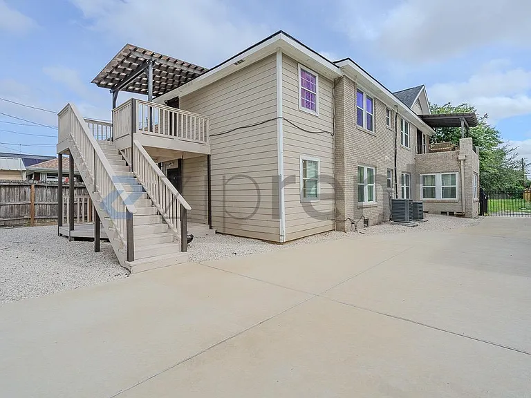 2714 Palm St #2 — Photo 26