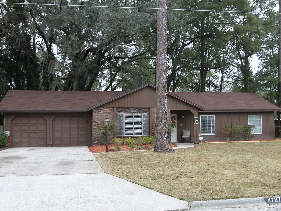 1st image of 4707 NW 31st Ter