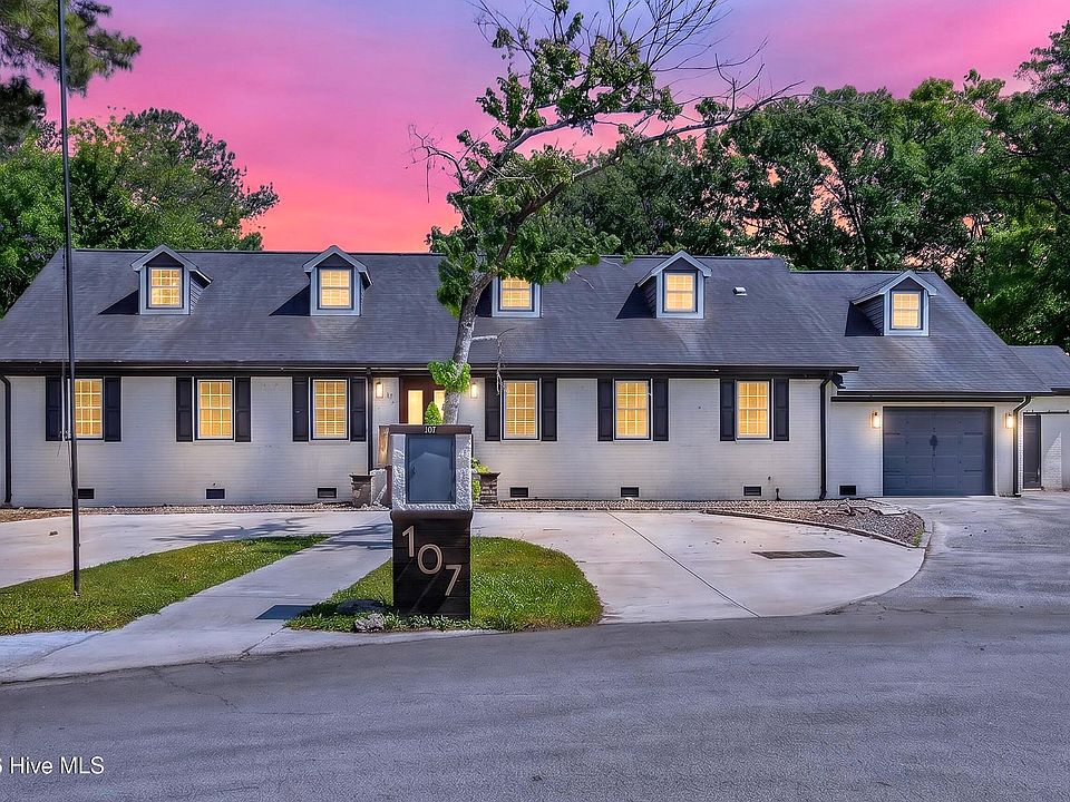 1st image of 107 Boatswain Drive