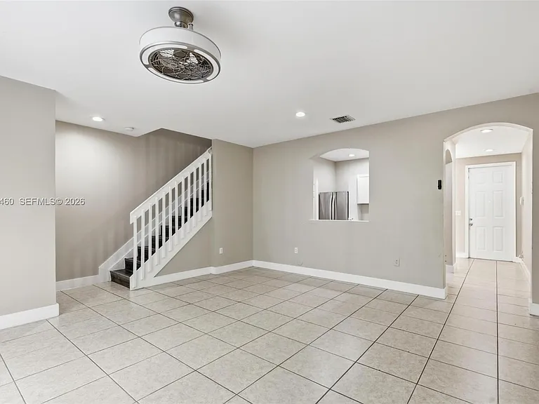 2247 NE 42nd Ave — Photo 6