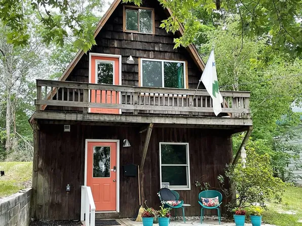 61 Cumberland St, Brunswick, ME 04011