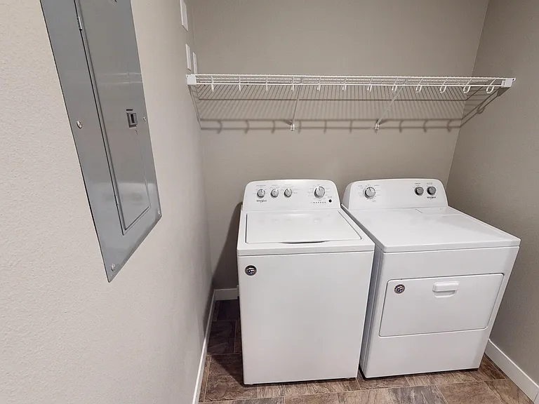 Maple Wood Townhomes — Photo 63