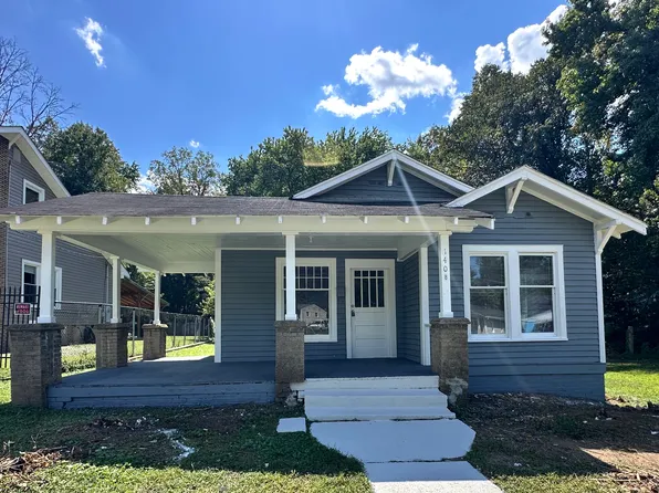 1408 Harding St, Winston Salem, NC 27107