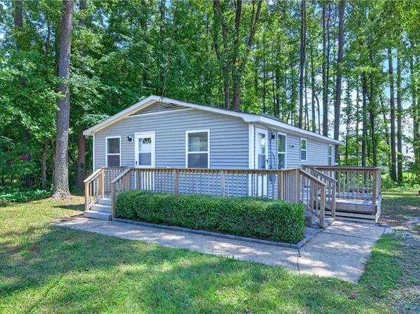 1616 Baptist Rd, Yorktown, VA 23690