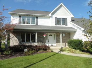 2432 11th St, Kenosha, WI 53140