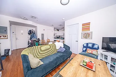 960 Willoughby Avenue, #1R