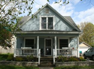 270 N Main St, Rockford, MI