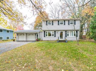 228 Rhea Cres, Rochester, NY 14615