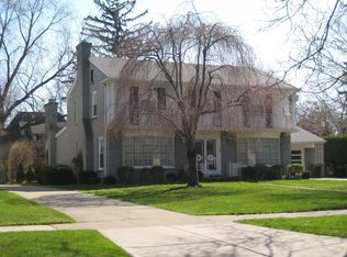 726 Berkshire Rd, Grosse Pointe Park, MI 48230