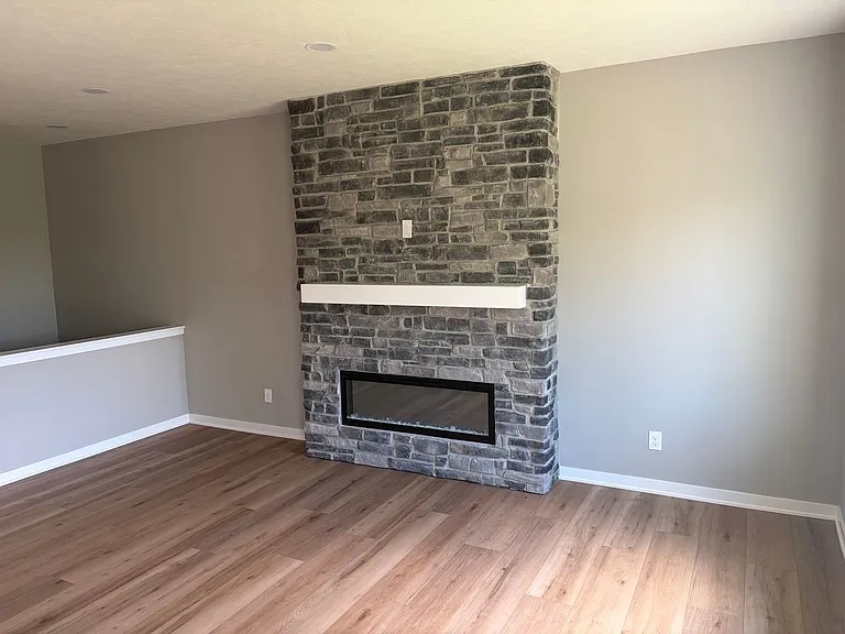 14805 Willow St — Photo 4