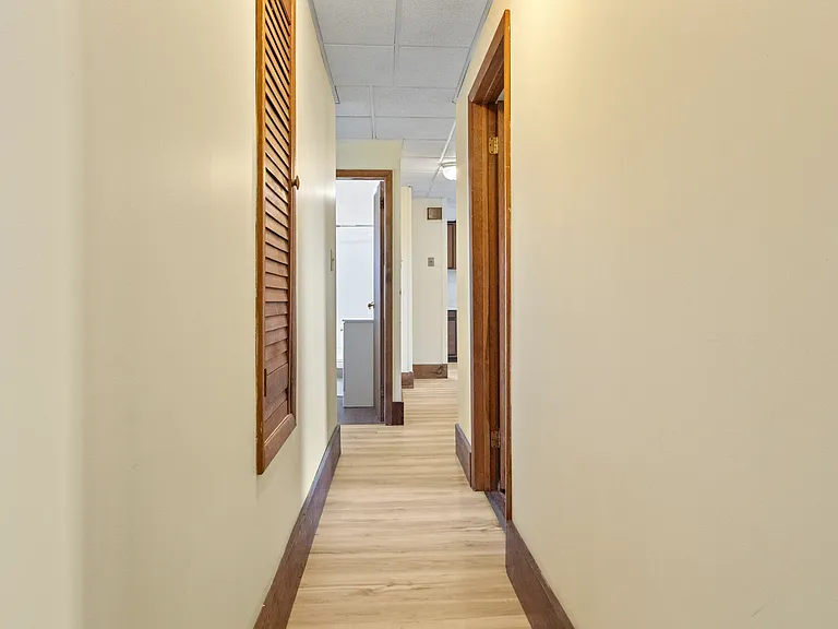 18 Thamsen Dr — Photo 13