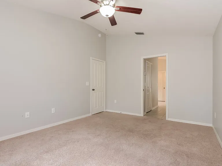 1430 Maximilian Dr — Photo 7