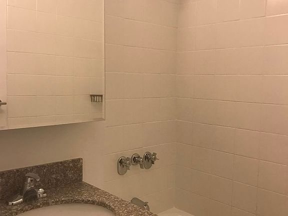 4th image of 9801 67th Ave APT 3X