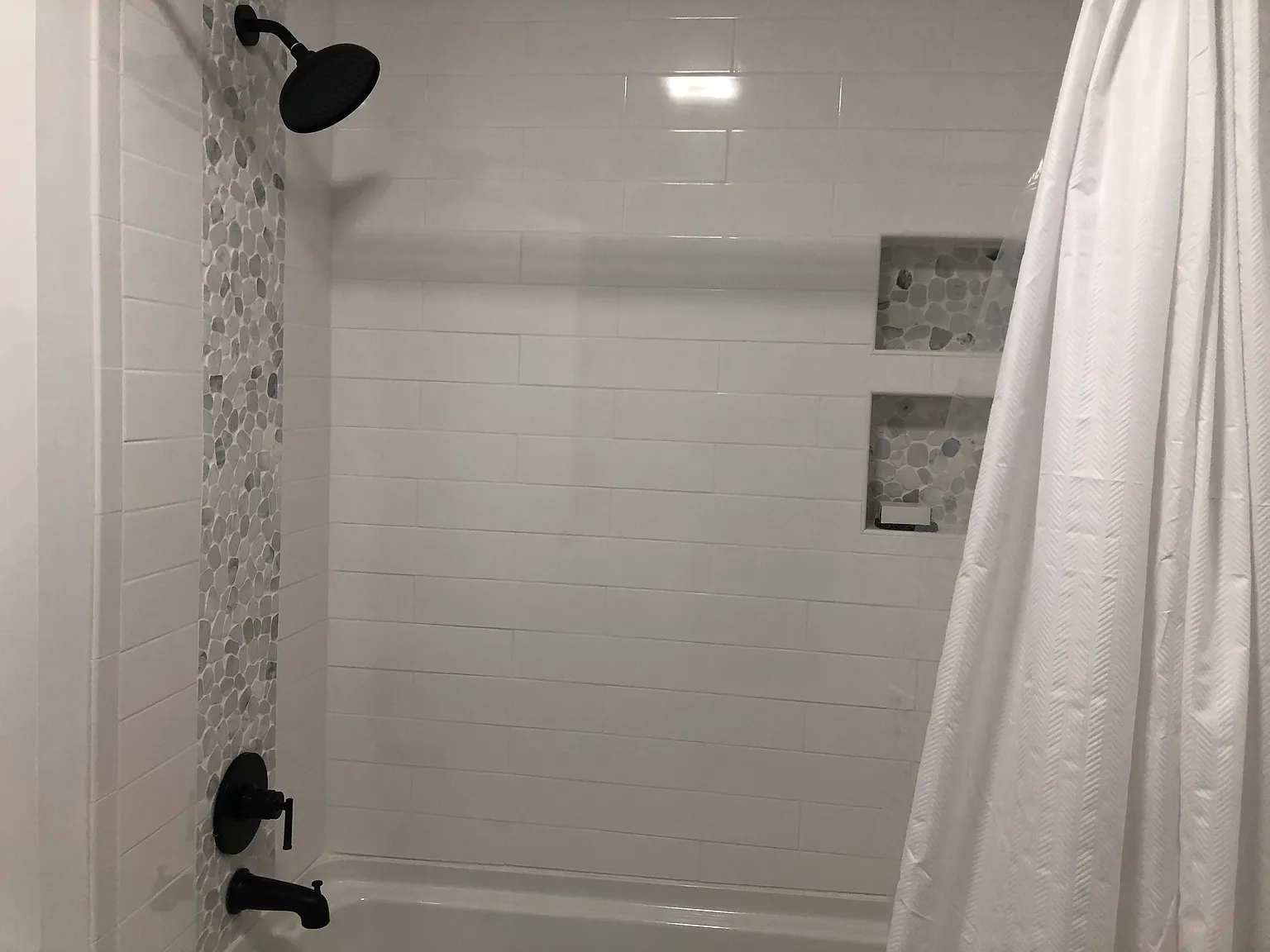 4 bed, 1800 sqft, $2,000 — Photo 4