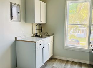 915 W Lapeer St #2, Lansing, MI 48915