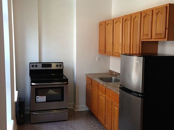 5th image of 230 W 123rd St APT 3c