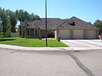 1st image of 225 Driftwood Pl
