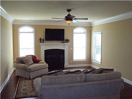 5th image of 2032 Long Cove Cir