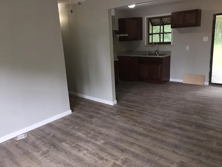 2909 Wilson St — Photo 13