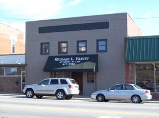 104 N 3rd Ave, Chatsworth, GA 30705