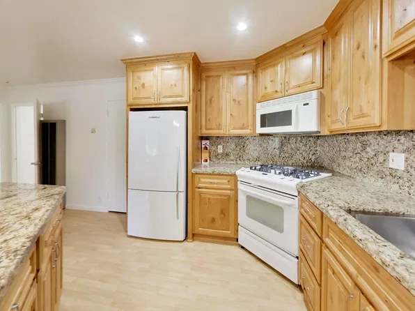 350 Channing Ave, Palo Alto, CA 94301