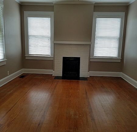 3rd image of 133 Academy St