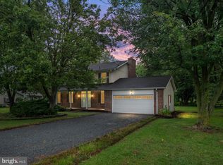 317 Columbia Ln, Stevensville, MD