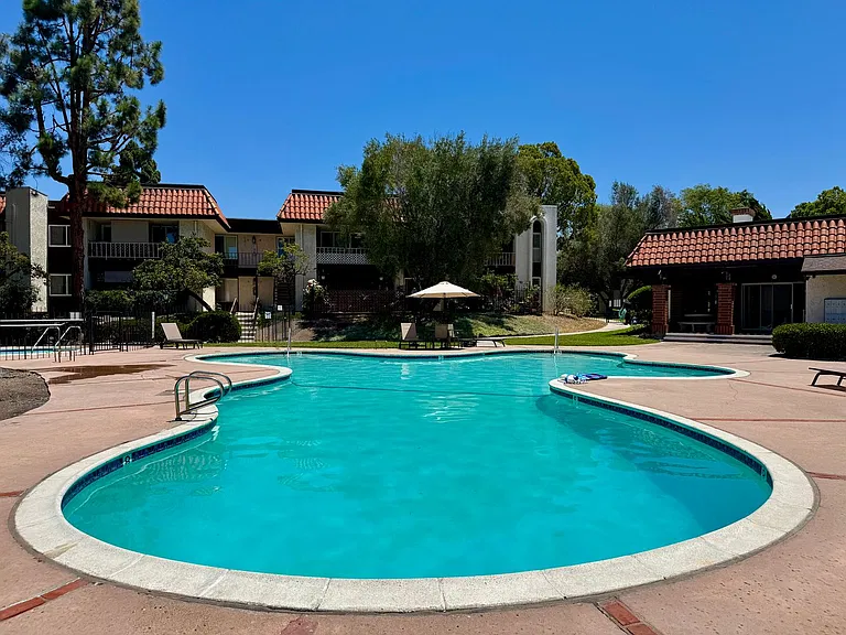 6878 Navajo Rd #25 — Photo 34