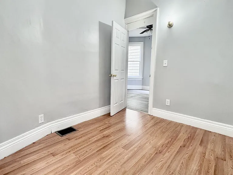 339 Hampshire St #1 — Photo 13