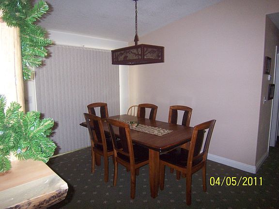 5th image of 113 S Finch Dr