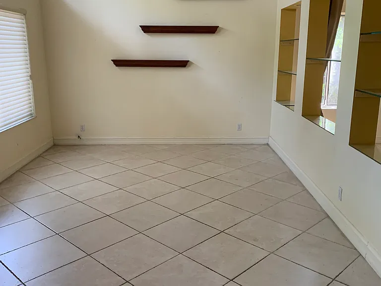 10019 NW 5th St — Photo 11