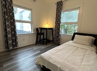 127 W 5th St #13, Long Beach, CA 90802