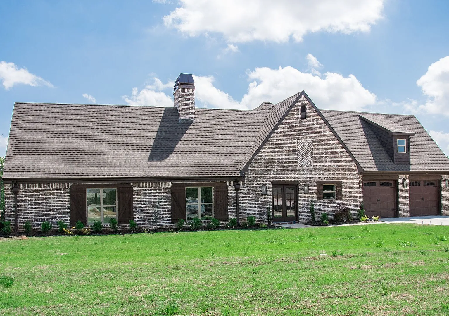 Barrington Park Subdivision — Photo 1