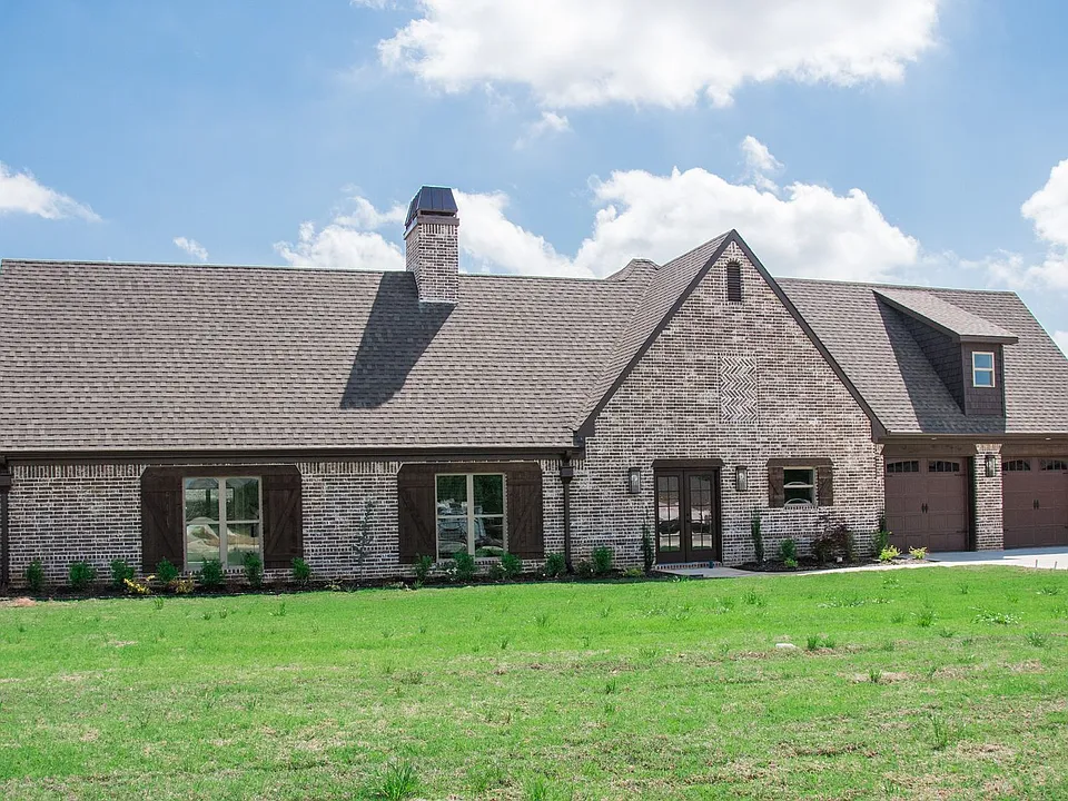 4269 Farmington Cv