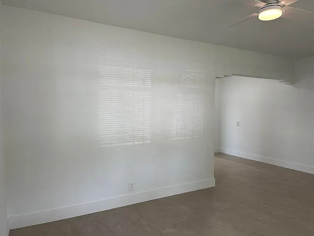1018 NE 3rd St — Photo 3