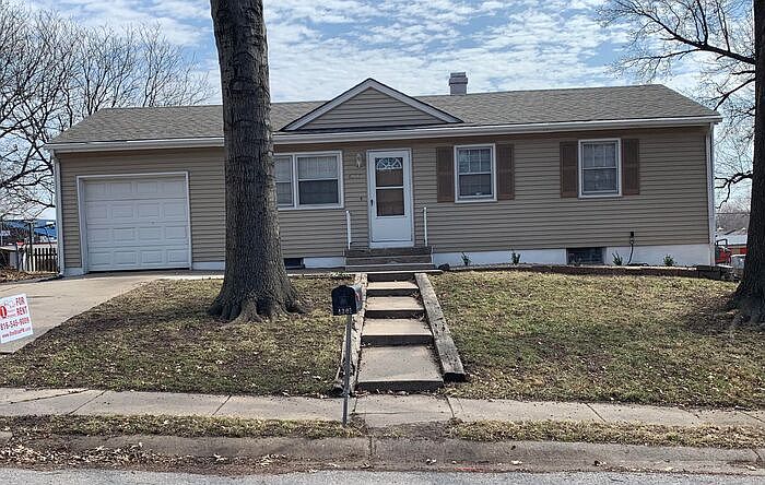 1st image of 4305 S James Ave